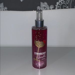 strawberry sparkler shimmer mist
